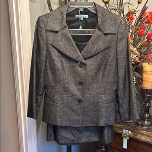NEW Antonio Melani dress suit